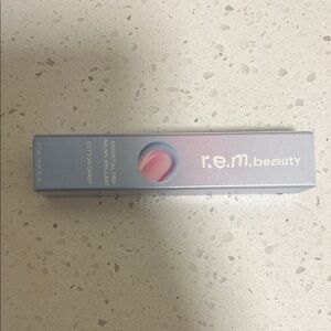 r.e.m. beauty glossy balm